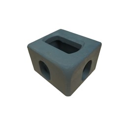 CORNER CASTING LOWER R.H.