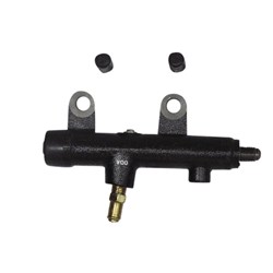 CLUTCH MASTER CYLINDER